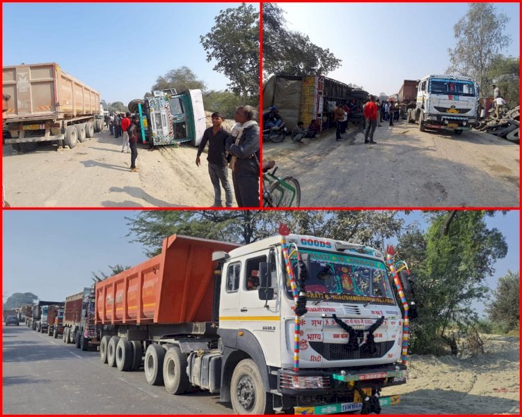 Raibareli-बांदा-बहराइच हाईवे पर ट्रक-डीसीएम के पलटने साढ़े़ 9 घण्टे तक लगा रहा 10 किमी लम्बा जाम