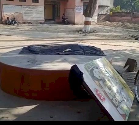 रायबरेली- किशोरी का शव रेलवे ट्रैक पर मिलने से मचा हड़कंप, परिजनों जताया हत्या की आशन्का,,,,,?