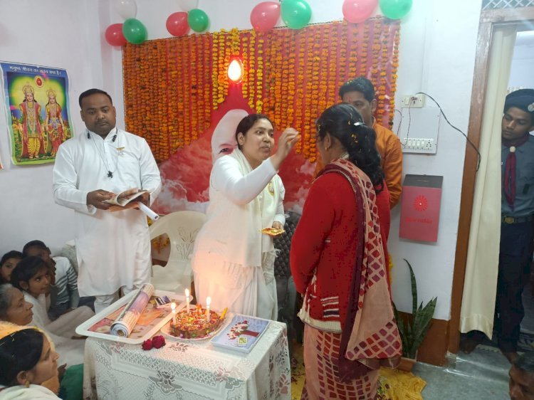 Raibareli-ब्रह्माकुमारी राजयोग मेडिटेशन सेंटर द्वारा शिवरात्रि का महत्व बताया गया।