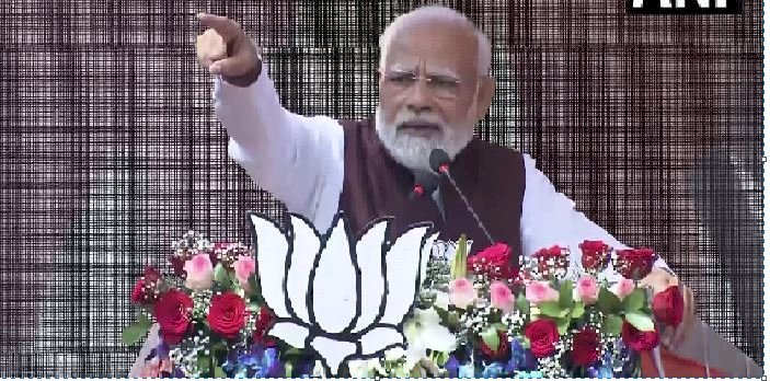 मेघालय में गरजे पीएम मोदी, रोड शो में उमड़ा अथाह जन समूह, विपक्षियों में मची खलबली