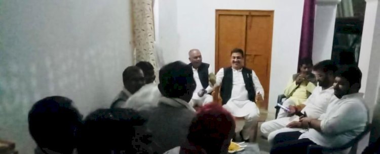 रायबरेली-मोदी सरकार सिलेंडर वा बिजली की दरो का बढाकर किसानो की कमर तोड दी है, अतुल सिंह 