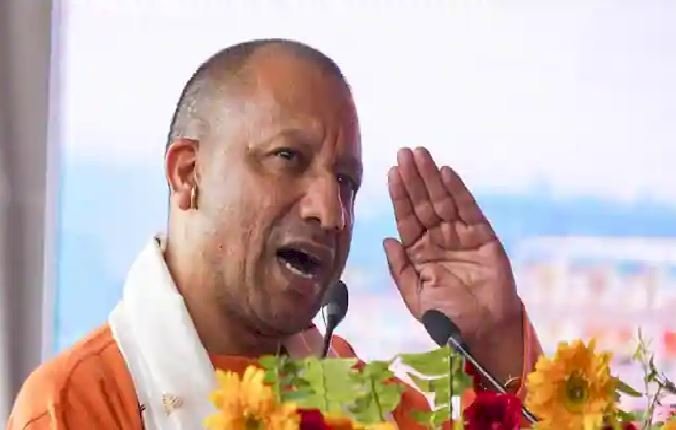 सीएम योगी ने चयनित 795 अभ्यर्थियों को सौंपा नियुक्ति पत्र, कहा-पिछली सरकार भर्तियों में करती थी भ्रष्टाचार!