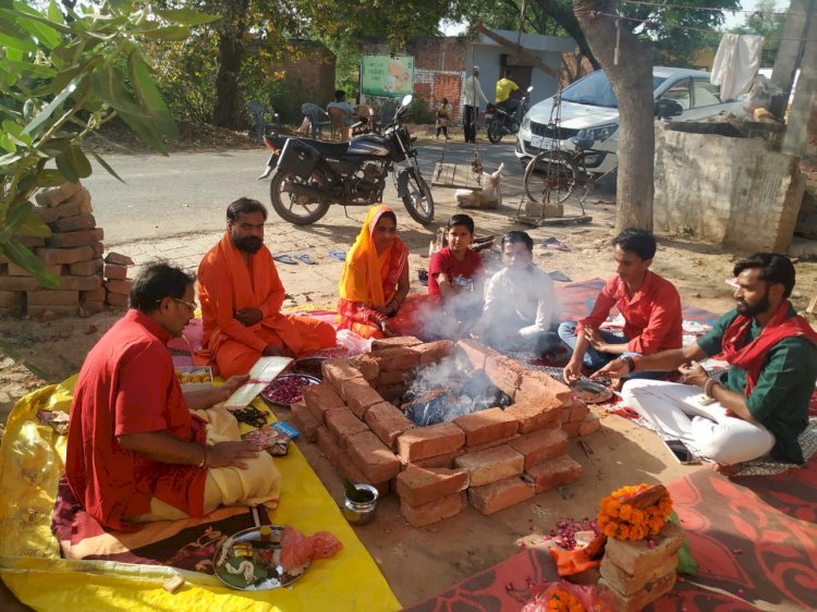 Raibareli-सनातन धर्मी हिंदू क्रांति दल द्वारा सामूहिक हनुमान चालीसा,बजरंग बाण का पाठ  व हवन कर मनाया गया हनुमान जन्मोत्सव*