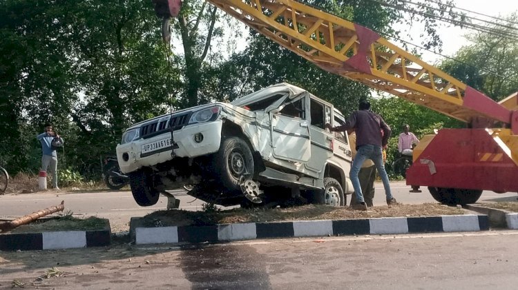 रायबरेली-विंध्याचल से लौट रहे दर्शनार्थियों से भरी बोलेरो पलटी आधा दर्जन लोग घायल