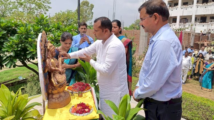 सड़क सुरक्षा पखवाड़े का हुआ शुभारंभ 