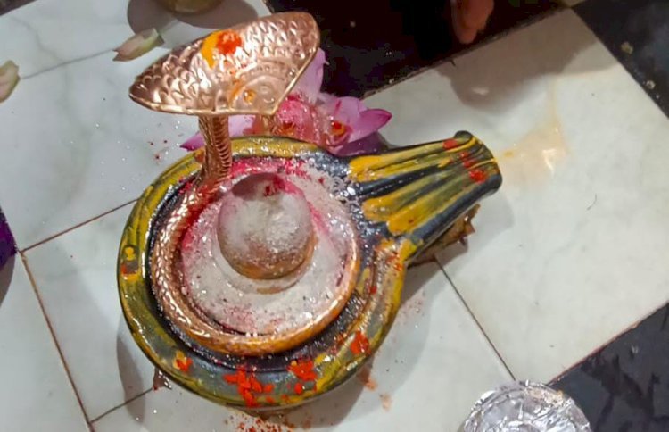 Raibareli-प्रातःकाल  से शिव मन्दिर में होगा जलाभिषेक तैयारियां हुई सम्पन्न