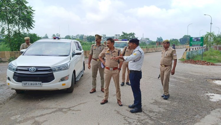 Raibareli-पुलिस अधीक्षक  द्वारा ड्यूटी में लगे कर्मचारियों का औचक निरीक्षण