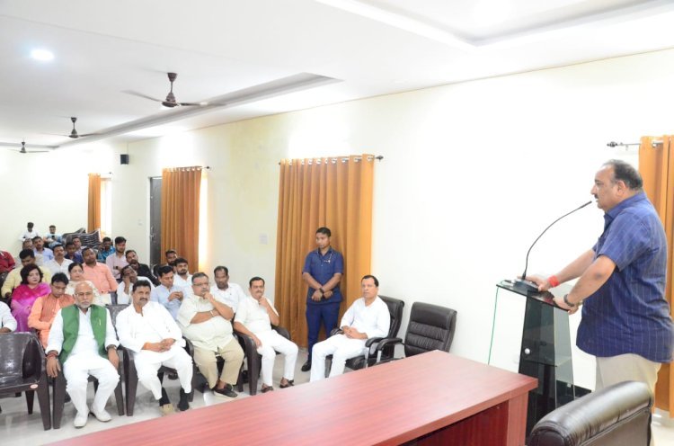 उद्यान मंत्री ने राष्ट्रपिता और शास्त्री जी की विचारधारा को अपनाने का दिया संदेश