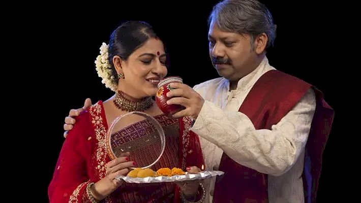 मिट्टी का करवा ही क्यों श्रेष्ठ, इसमें भरे पानी को पीकर ही क्यों व्रत पूरा करती हैं महिलाएं?