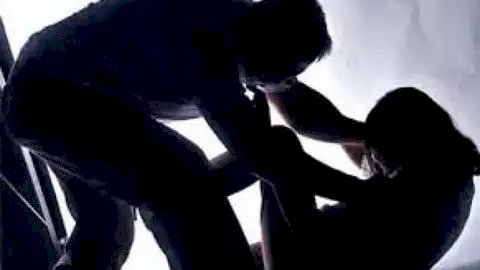  कानपुर के हॉस्टल में रेप के बाद महिला केयरटेकर की हत्या, बेड पर बिना कपड़ों के मिला खून से लथपथ शरीर