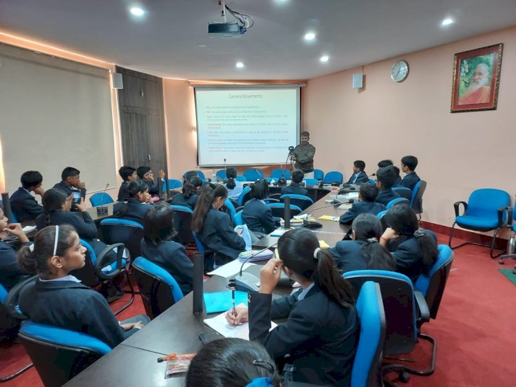 रायबरेली-चिन्मय विद्यालय में संपन्न हुई फोटोग्राफी-कार्यशाला,,,