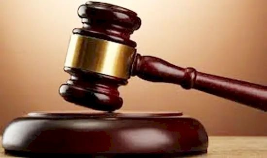 'पत्नी संबंध नहीं बनाती जज साहब तलाक दे दो', 18 साल से 'परेशान' पति की अर्जी पर MP हाईकोर्ट ने सुनाया ये फैसला