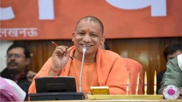 होली से पहले UP की योगी सरकार का तोहफा. 4 फीसदी बढ़ा DA, 18 लाख कर्मचारियों की बल्ले-बल्ले