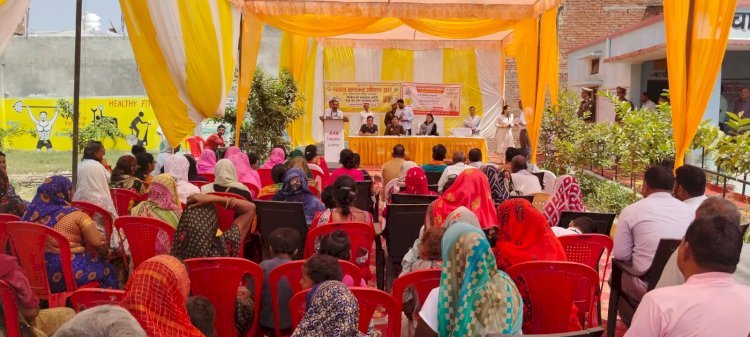 Raibareli-जिला निर्वाचन अधिकारी ने अधिक से अधिक मतदान करने के लिए किया प्रेरित