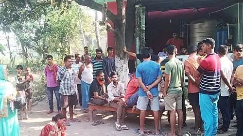 महिला का सच जानकर रह जाएंगे दंग,अब जहर पीकर जीवन लीला की समाप्त