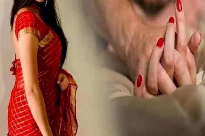 युवकों ने युवतियों के साथ मनाई रंगरलिया युवतियों ने किया वीडियो वायरल