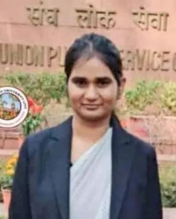 बस्ती की बेटी ने यूपीएससी में लहराया परचम