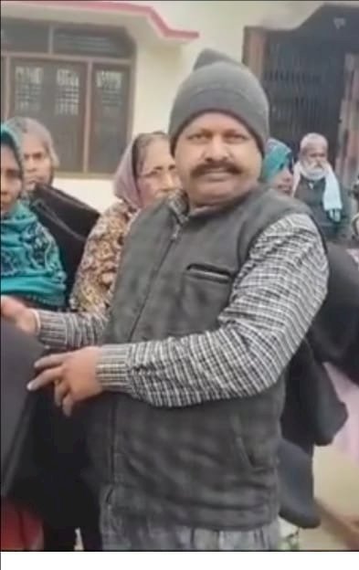 रायबरेली-तहसीलदार का ड्राइवर संतराम यादव खनन माफियाओं के लिए बना सिस्टमबाज़