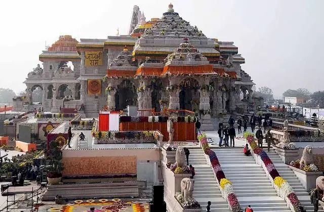 अयोध्या में राम मंदिर के पूजा स्थल पर भरा पानी,मुख्य पुजारी ने जताई नाराजगी