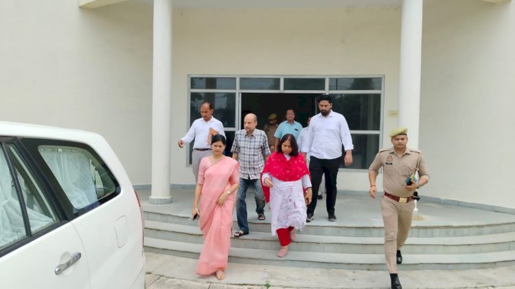 Raibareli-DM ने सामुदायिक केंद्र का किया निरीक्षण