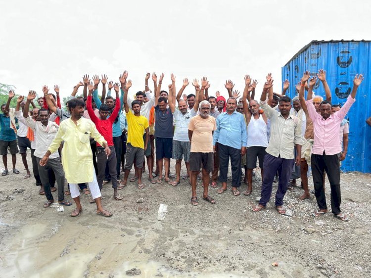 रायबरेली-गंगा एक्सप्रेस वे निर्माण एजेंसी के विरुद्ध भारी जनाक्रोश , गांव गांव हो रहा प्रदर्शन 