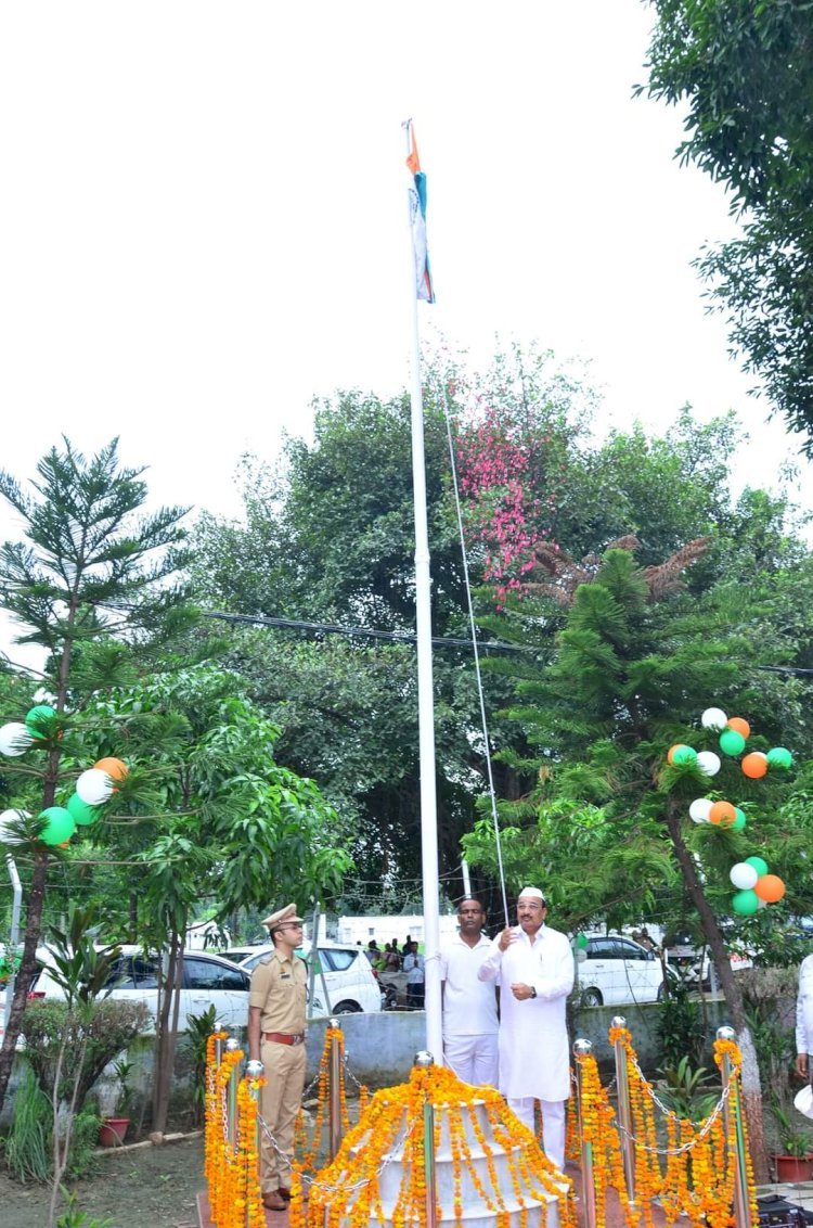 Raibareli-पुलिस लाइन में हर्षोल्लास के साथ मनाया गया 78वीं स्वतंत्रता दिवस