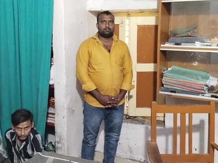 Utterpradesh-रायबरेली में इलेक्ट्रॉनिक डिवाइस के साथ पकड़ा गया मुन्ना भाई