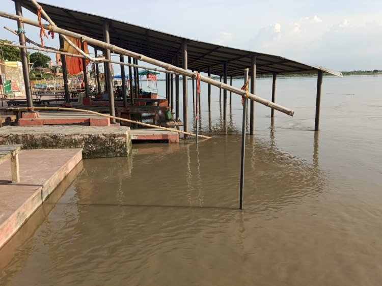 Raibareli-गंगा के जलस्तर मे बढोत्तरी जारी