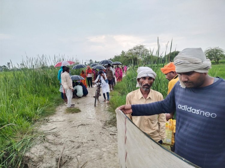 रायबरेली-तालाब में मछली का शिकार कर रहे अधेड़ की वज्रपात से मौत , तीन साथी बाल बाल बचे 