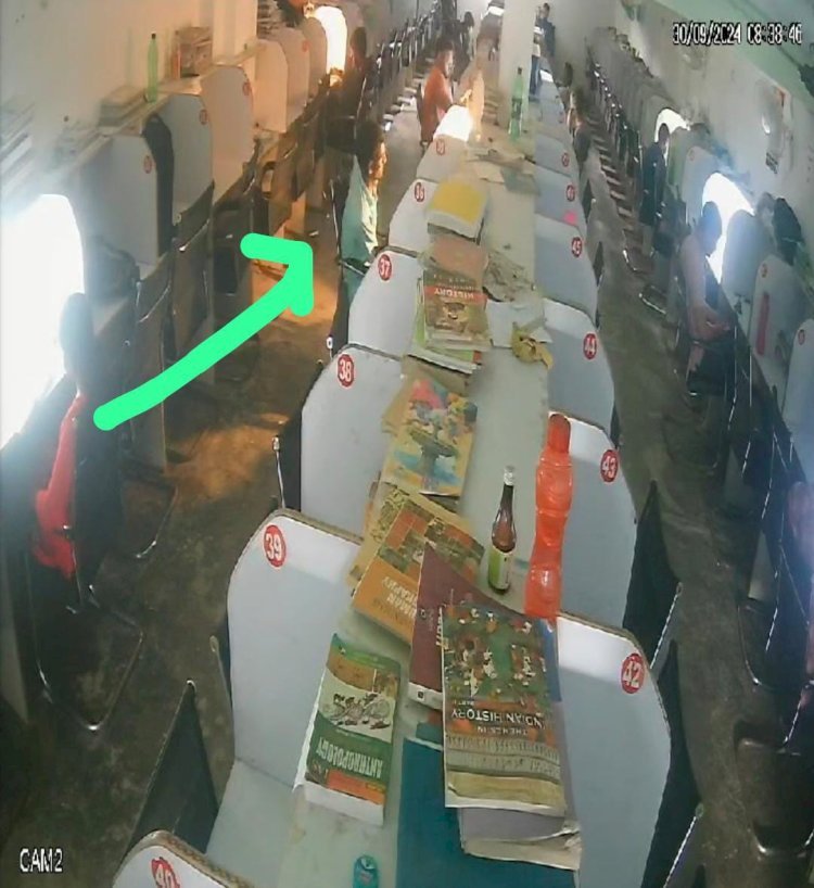 रायबरेली-स्टडी सेंटर में छात्र का लैपटाप चोरी , सीसीटीवी में कैद हुई घटना 