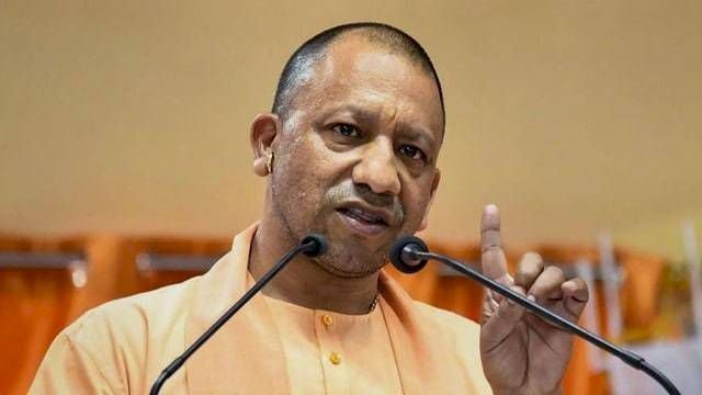 शिक्षक, शिक्षामित्र, संविदा कर्मियों को मिल सकता है दिवाली का तोहफा, वेतन बढ़ाने पर विचार कर रही सरकार