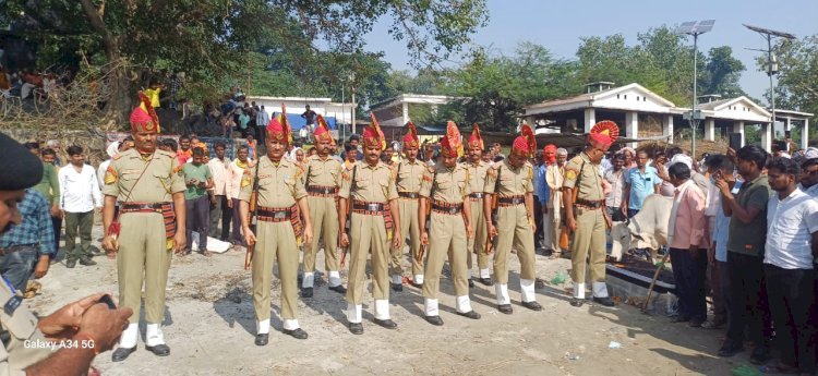 Raibareli-BSF के जवान का पार्थिव शरीर पहुँचा डलमऊ गंगा घाट