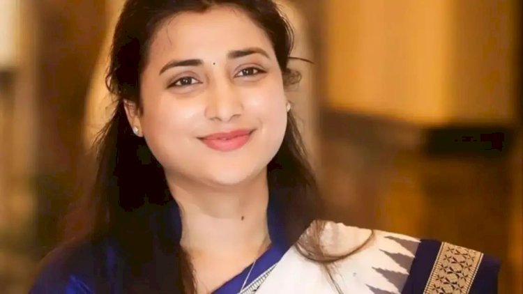 मिलिए सपा की सबसे खूबसूरत विधायक से, डॉक्टरी छोड़ बनीं राजनेता