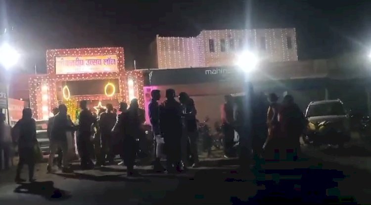 रायबरेली के लालगंज में तिलक समारोह में पुरानी रंजिश को लेकर मारपीट