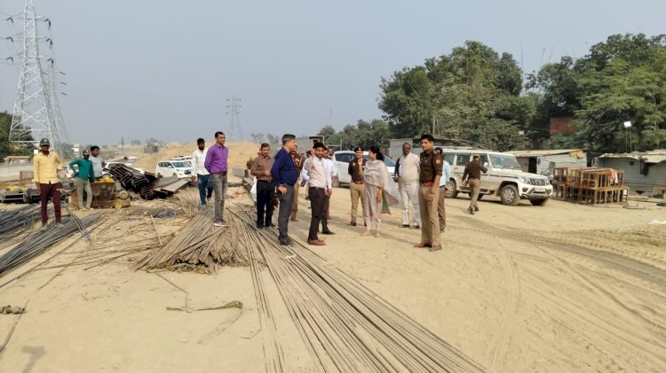 रायबरेली डीएम  ने एनएचएआई के निर्माण कार्यों का किया निरीक्षण