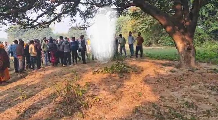 रायबरेली में संदिग्ध परिस्थितियों में फाँसी के फंदे से लटकता मिला युवक का शव
