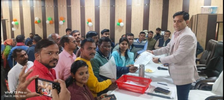 Raibareli-ग्राम समाज की सुरक्षित जमीन अविलम्ब खाली करवाई जाए---उपजिलाधिकारी