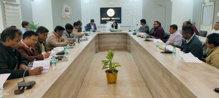 रायबरेली-डीएम की अध्यक्षता में पर्यटन की विभाग की बैठक सम्पन्न