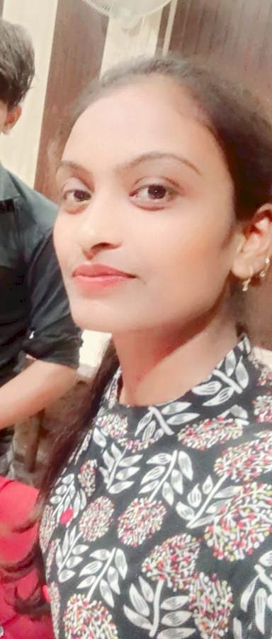 रायबरेली-फांसी के फंदे से लटकती मिली छात्रा