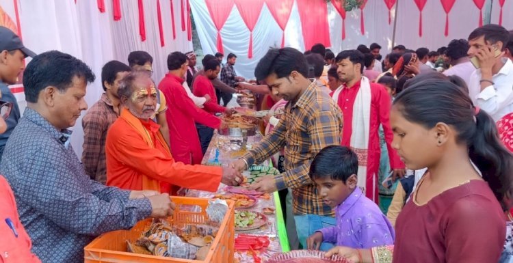 रायबरेली-शिव बारात के भंडारे में उमड़ी भीड़ , 15 हजार लोगों ने छका प्रसाद