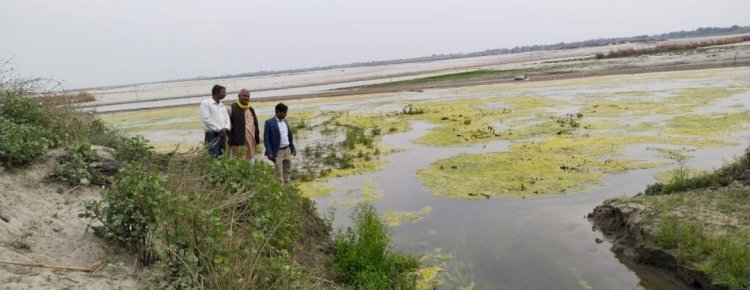 रायबरेली-गंगा को मैला कर रहा एनटीपीसी का नाला , अधिकारियों ने देखी हकीकत 