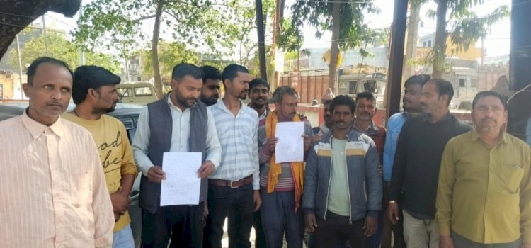 रायबरेली-उत्पीड़न के विरुद्ध एनटीपीसी के 15 श्रमिकों ने कोतवाली वा एसडीएम से की शिकायत