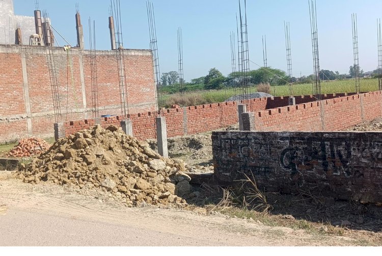 रायबरेली-खोजनपुर में करोड़ों रुपए की बेशकीमती भूमि पर हो रहा कब्जा ,प्रशासन मौन 