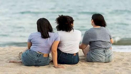 दिल्ली में बड़े सेक्स रैकेट का खुलासा, 22 लड़कियां व सात दलाल लगे हाथ; ऐसे होता था सौदा