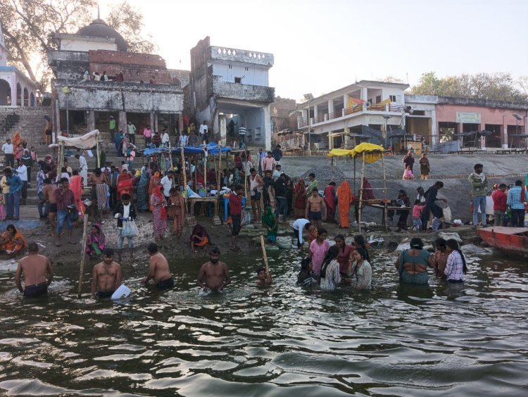 रायबरेली-हिंदू नववर्ष का हुआ  अभिनन्दन , चैत नवरात्रि पर उमड़ी आस्था,,,,, 