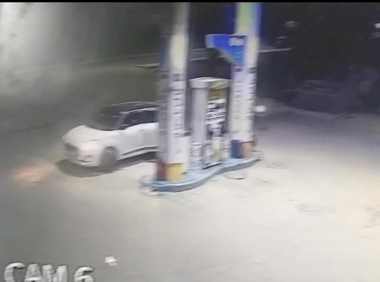 रायबरेली-पेट्रोल पंप पर दस हजार का ईंधन भराकर फरार हुए कार सवार,,, 