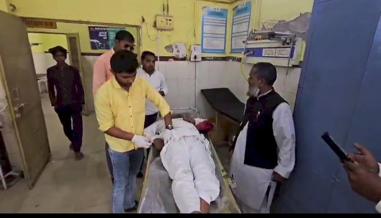 रायबरेली में तेज रफ्तार बाइक के सामने कुत्ता आने से हुआ हादसा