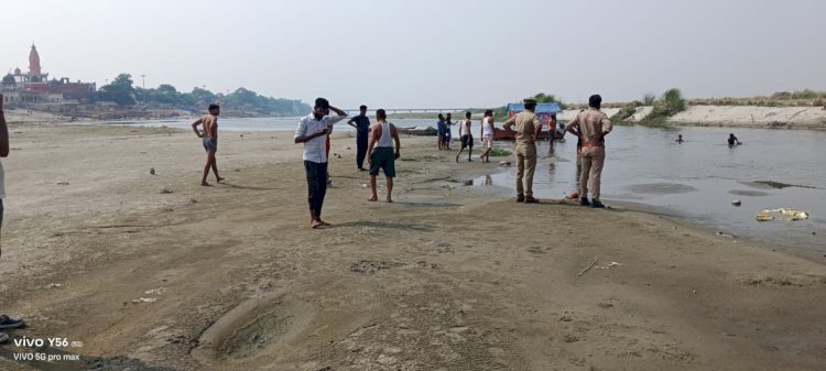 रायबरेली से इस वक्त की बड़ी खबर गंगा स्नान करने आये चार लोग गंगा नदी में डूबे