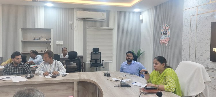 रायबरेली-आपदा प्रबन्धन व बाढ चौकियां पूरी तरह से रहें सक्रिय:अमृता सिंह