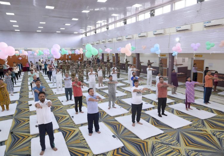 रायबरेली-एनटीपीसी ऊँचाहार में 11वें अंतर्राष्ट्रीय योग दिवस का आयोजन